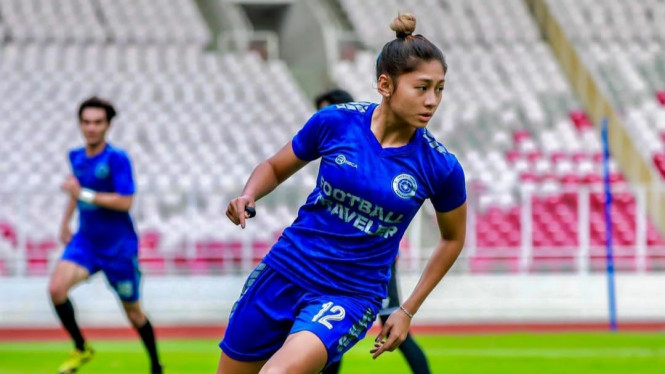 Zahra Muzdalifah, Striker Timnas Sepakbola Putri Indonesia Jajal Kemampuan di Inggris